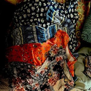 Lot of 4 medium and large girls dresses from Old Navy and Target